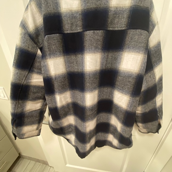 ✨AMERICAN EAGLE Sherpa Lined Flannel Jacket✨ - Picture 2 of 4